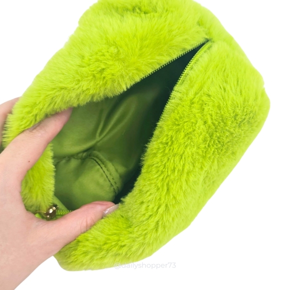 The Grinch x Primark Faux Fur Lime Green Embroidered Lined Zippered Cosmetic Bag - Picture 4 of 6